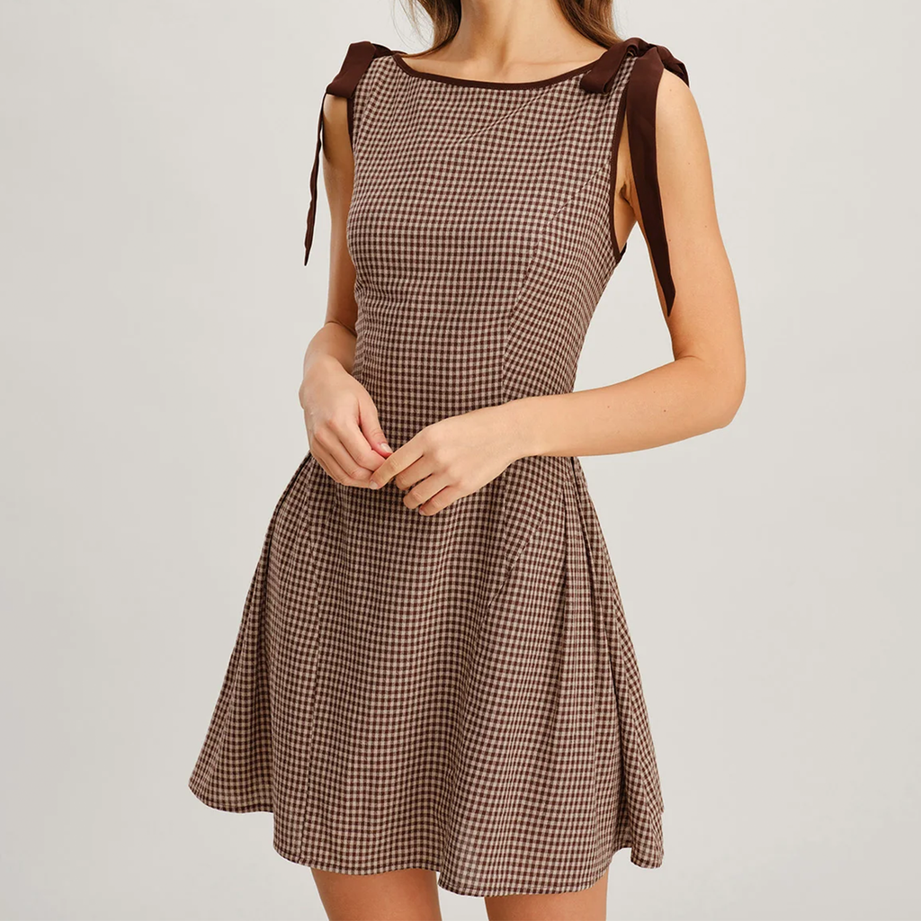 Kariertes A‑Linien‑Minikleid mit Boot‑Ausschnitt und gebundenen Trägern